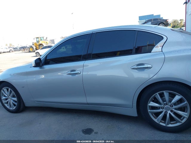 JN1BV7AP5FM351330 Infiniti 2015