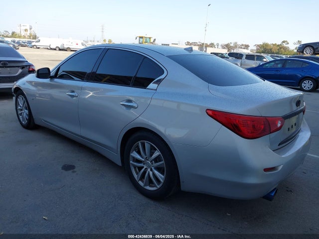 JN1BV7AP5FM351330 Infiniti 2015