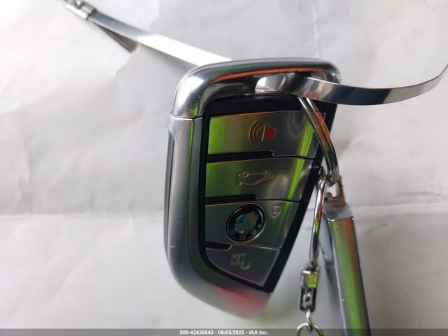 5UXKR0C54F0P05011 BMW 2015