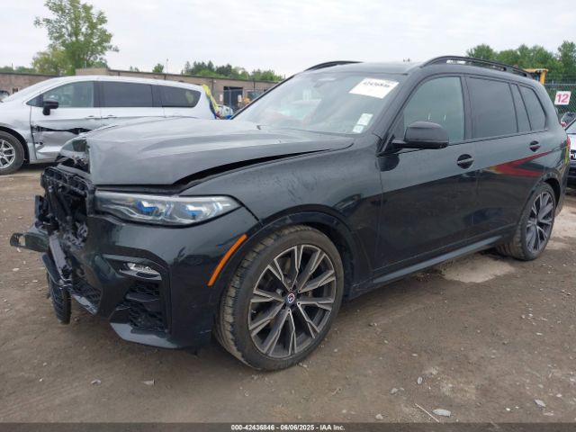 2022 BMW X7 5UXCX6C06N9M67271 Photo 1