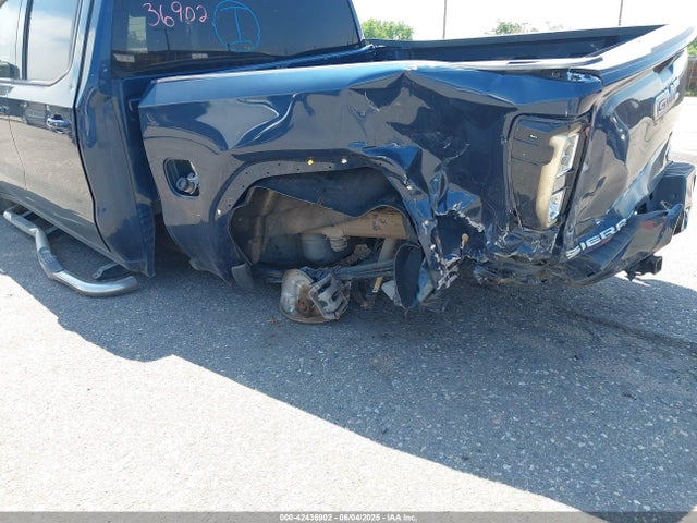 3GTP8CEK0LG358153 GMC l3b