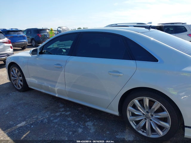 Audi 2018 2018 WAU44AFD3JN000288 Image 14