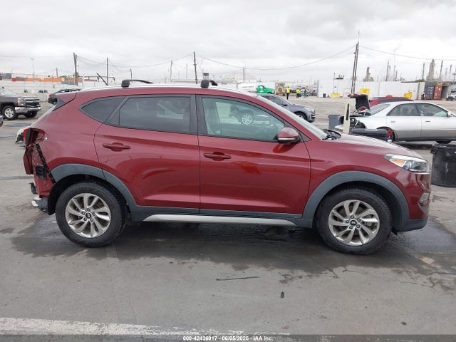 KM8J33A24HU359185 Hyundai Tucson Eco