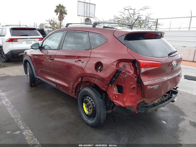 KM8J33A24HU359185 Hyundai Tucson Eco