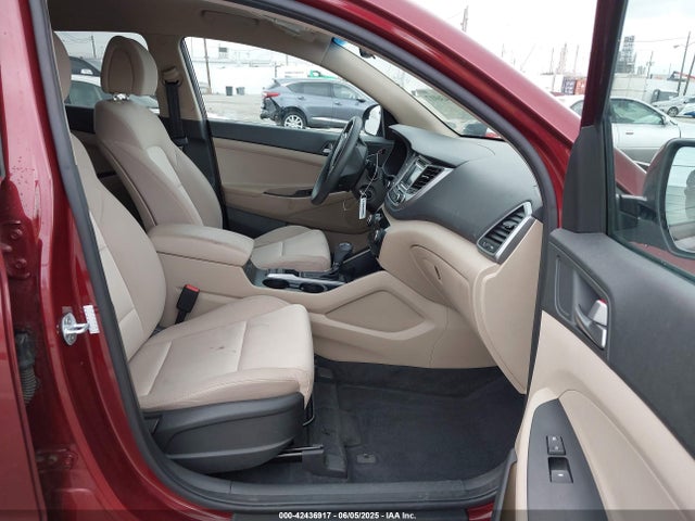 KM8J33A24HU359185 Hyundai Tucson Eco