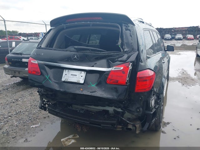Mercedes-Benz Gl-Class 2014 4JGDF7DE8EA342789 Image 26