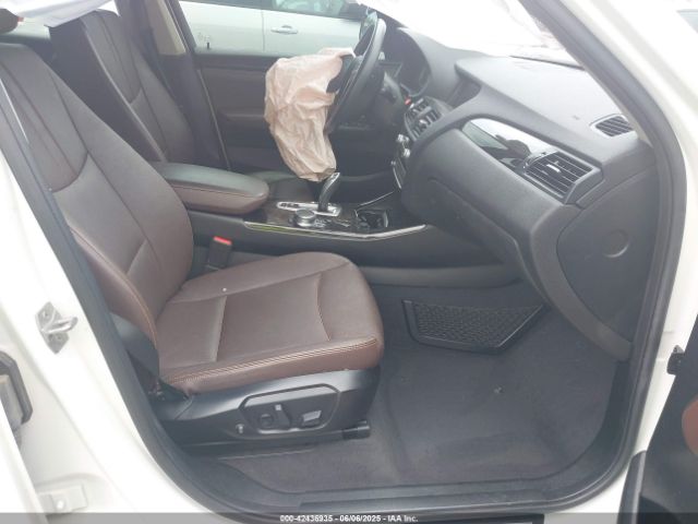 2017 BMW X3 5UXWZ7C38H0X39299 Photo 4