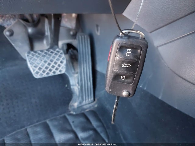 3VWD67AJ2GM311417 Volkswagen 1.4t