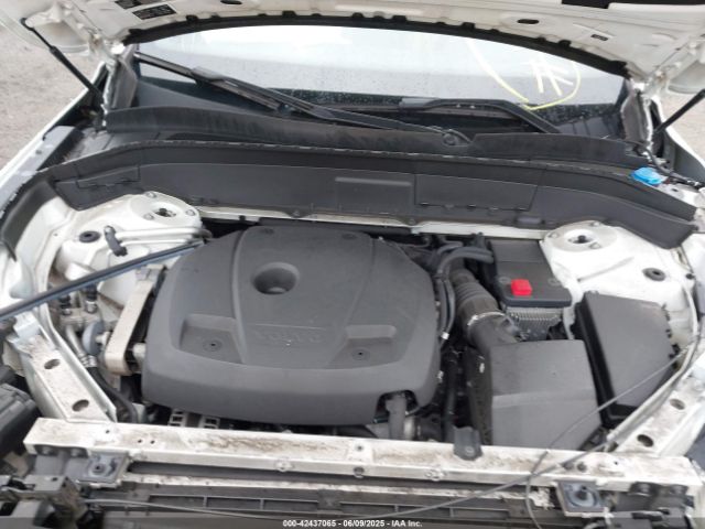 2018 VOLVO XC90 YV4A22PK8J1213045 Photo 9