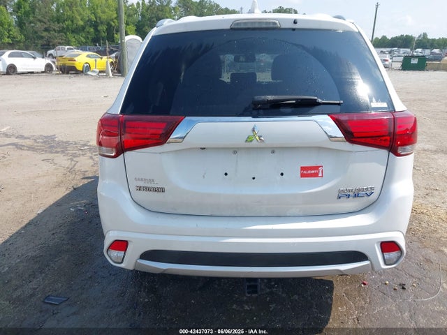 Mitsubishi s61 - y61 2018 JA4J24A53JZ058157 Image 16