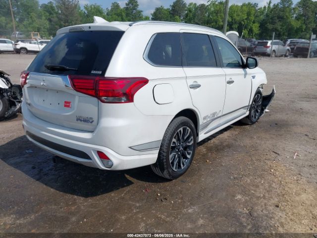 2018 MITSUBISHI OUTLANDER PHEV JA4J24A53JZ058157 Photo 3