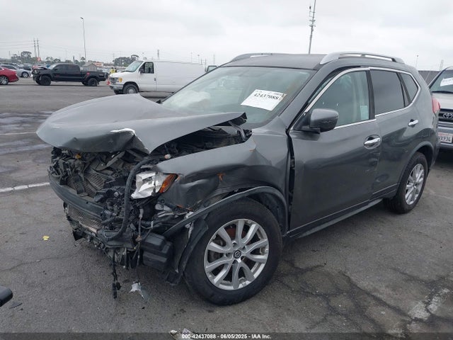 JN8AT2MT7JW460173 Nissan ROGUE SV