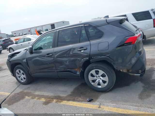 2T3F1RFV0RW448651 Toyota RAV4 LE
