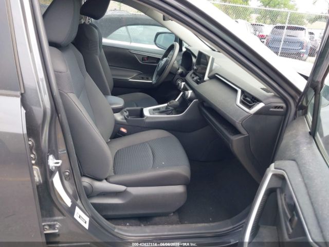2T3F1RFV0RW448651 Toyota RAV4 LE
