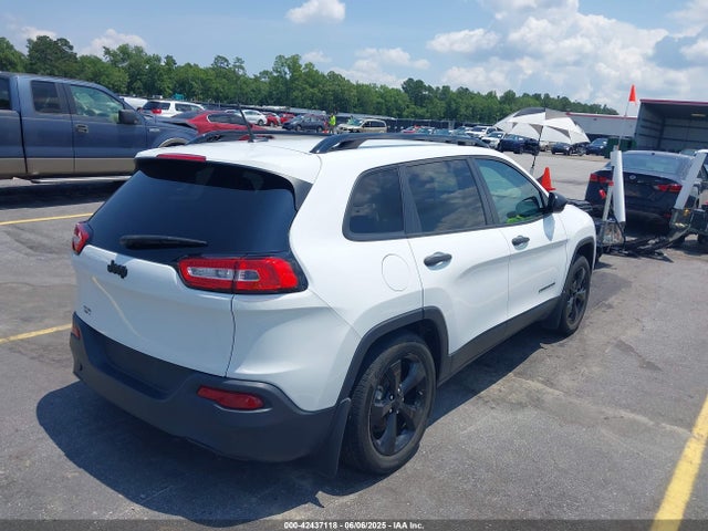 1C4PJLAB1GW336793 Jeep Cherokee Altitude