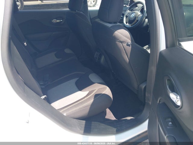1C4PJLAB1GW336793 Jeep Cherokee Altitude
