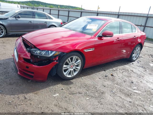 2019 JAGUAR XE SAJAD4FX1KCP50191 Photo 1