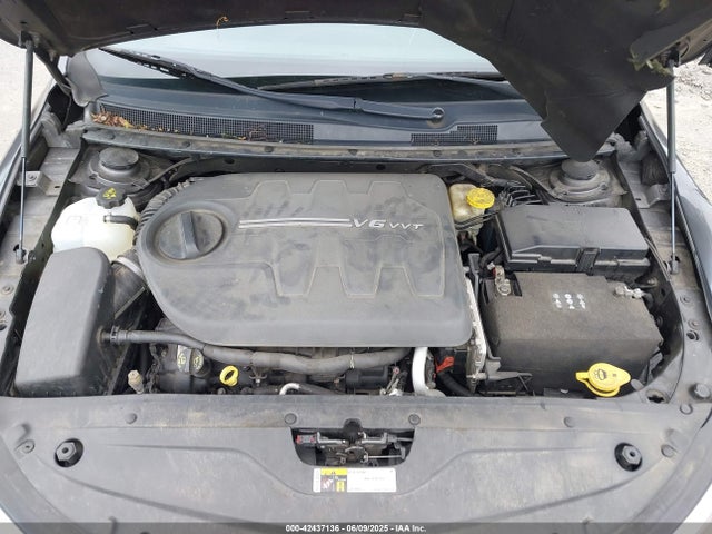 Chrysler 2016 2016 1C3CCCEG0GN100628 Image 10