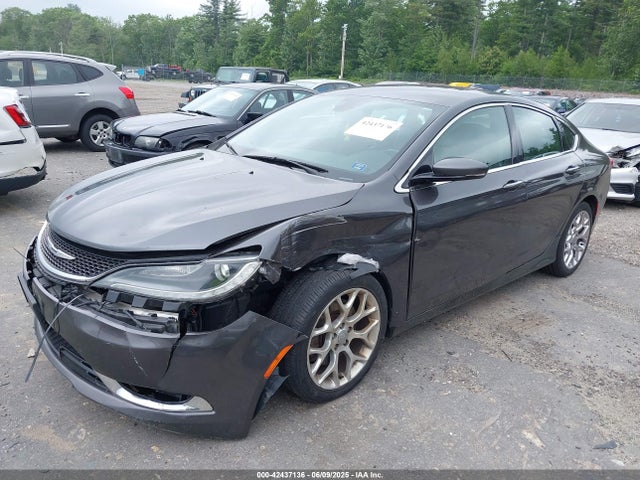 Chrysler 2016 2016 1C3CCCEG0GN100628 Image 2
