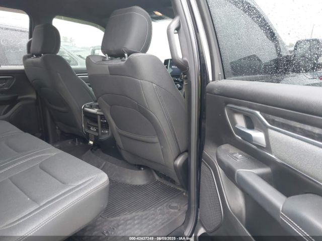 2019 RAM 1500 1C6SRFFT0KN731169 Photo 7