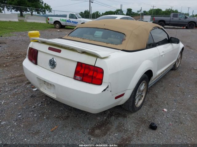 2006 FORD MUSTANG 1ZVFT84N365218352 Photo 3