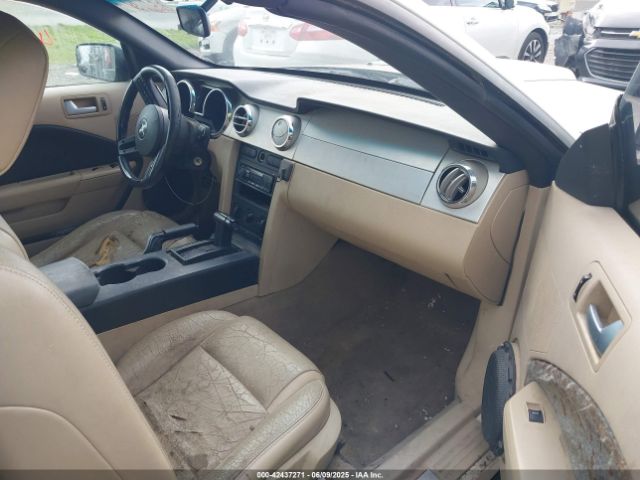 2006 FORD MUSTANG 1ZVFT84N365218352 Photo 4