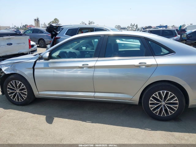 3VWC57BU8KM227991 Volkswagen 1.4 tsi