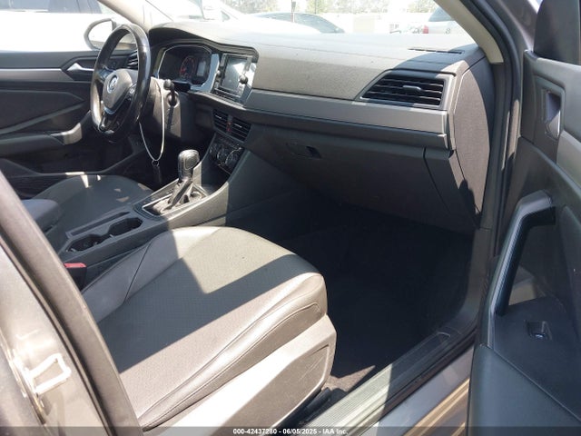 3VWC57BU8KM227991 Volkswagen 1.4 tsi