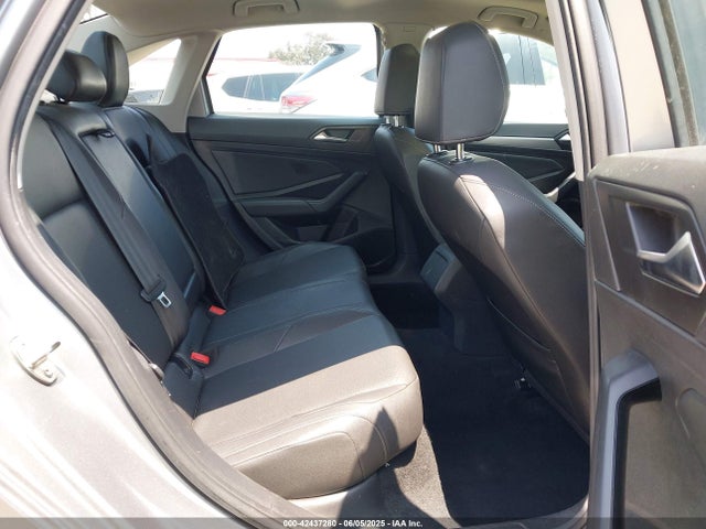 3VWC57BU8KM227991 Volkswagen 1.4 tsi
