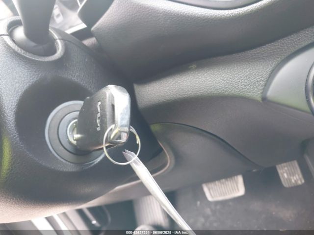 3KPF24AD6PE585357 KIA Forte Lxs