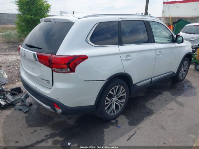 2017 MITSUBISHI OUTLANDER JA4AZ3A35HZ003739 Photo 3