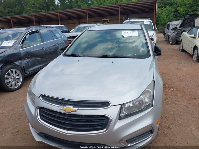 1G1PA5SH5F7122535 Chevrolet Cruze Ls Auto