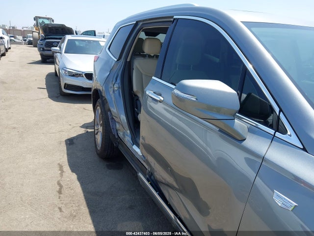 1GYKPCRS6PZ163018 Cadillac lgx