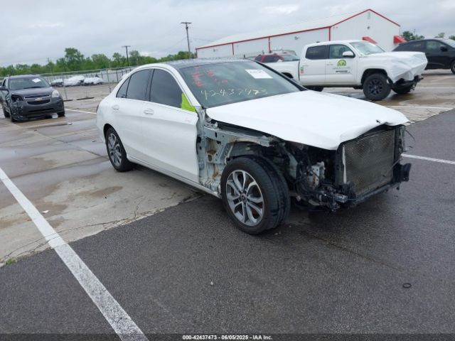 2016 MERCEDES-BENZ C 300 55SWF4KB8GU109069
