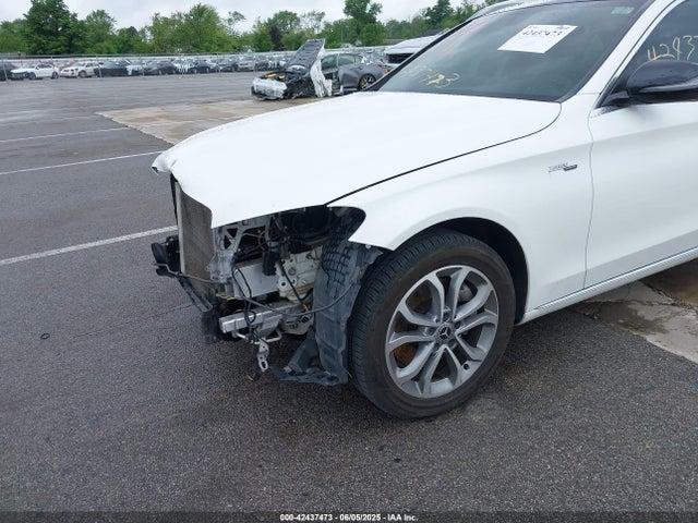 55SWF4KB8GU109069 Mercedes-Benz C-Class