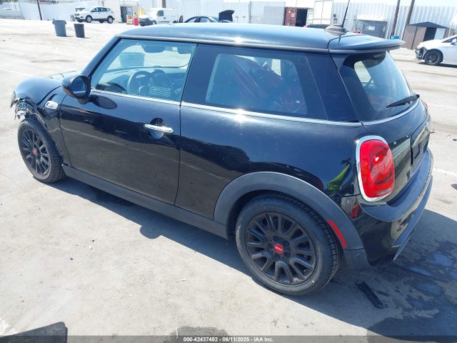 2020 MINI HARDTOP WMWXR5C07L2M39862 Photo 2