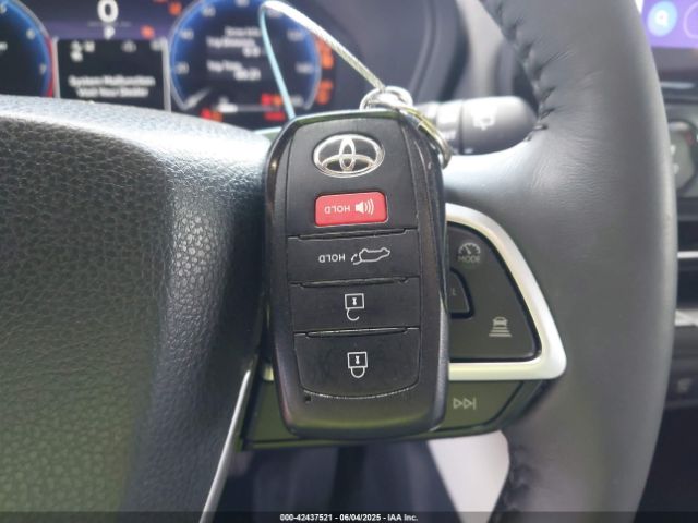 2024 TOYOTA GRAND HIGHLANDER 5TDAAAA56RS009801 Photo 10
