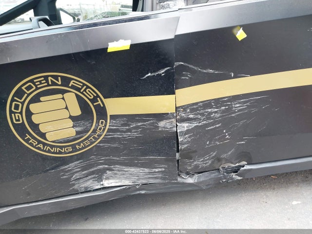 2024 TESLA CYBERTRUCK 7G2CEHED7RA022711 Photo 5