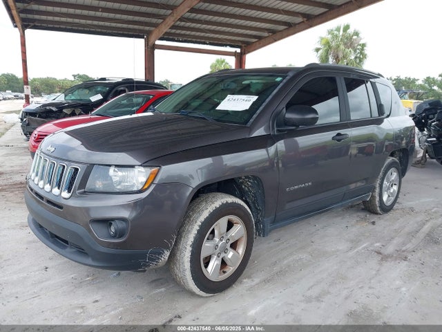 1C4NJCBAXGD642593 Jeep Compass Sport