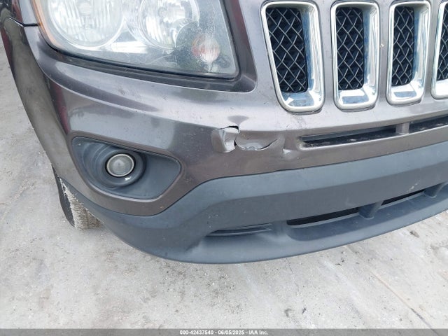 1C4NJCBAXGD642593 Jeep Compass Sport