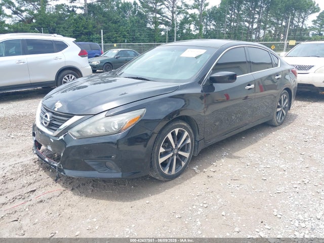 1N4AL3AP5HN348972 Nissan 2017