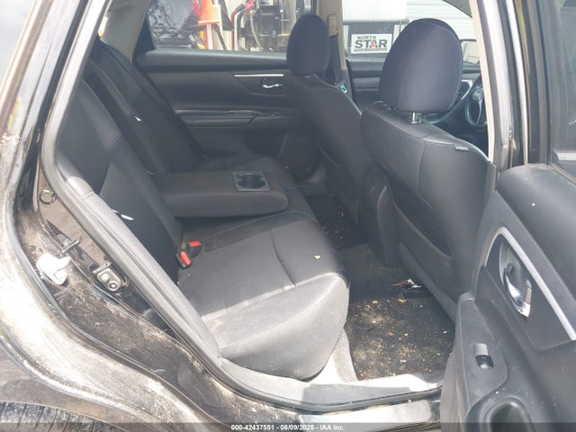 1N4AL3AP5HN348972 Nissan 2017