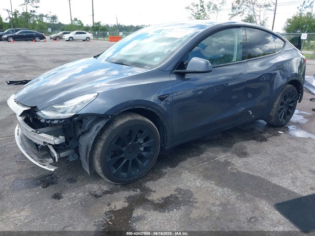 2023 TESLA MODEL Y 7SAYGDEE7PA126958 Photo 1