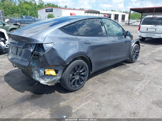2023 TESLA MODEL Y 7SAYGDEE7PA126958 Photo 3