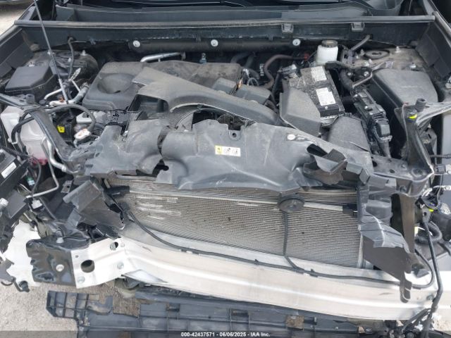 2T3A1RFV1NW298845 Toyota Rav4 Xle Premium