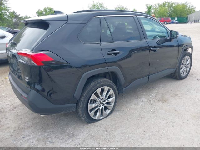 2T3A1RFV1NW298845 Toyota Rav4 Xle Premium