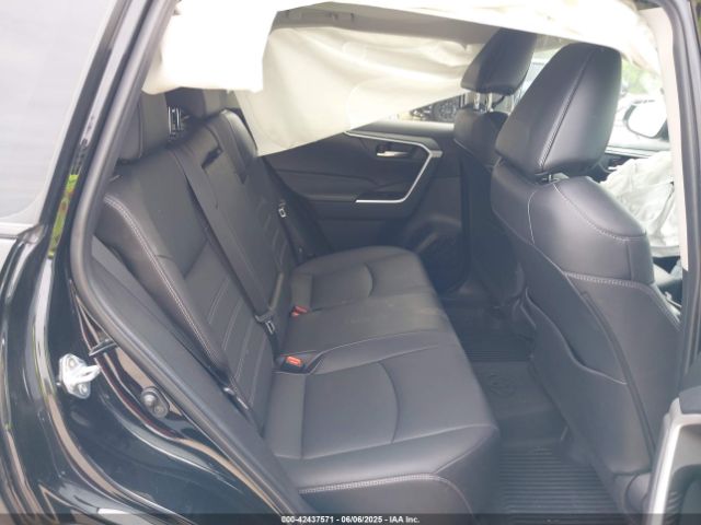 2T3A1RFV1NW298845 Toyota Rav4 Xle Premium