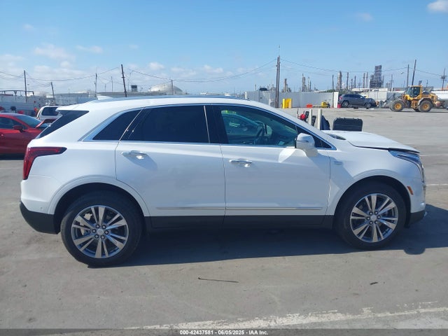 1GYKNCRS2SZ133237 Cadillac lgx