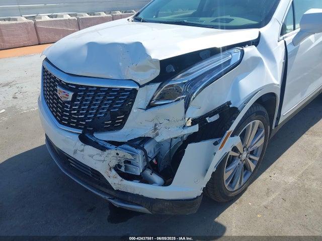 2025 CADILLAC XT5 1GYKNCRS2SZ133237 Photo 5