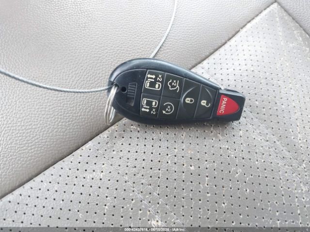 2012 CHRYSLER TOWN & COUNTRY 2C4RC1CG0CR135051 Photo 10